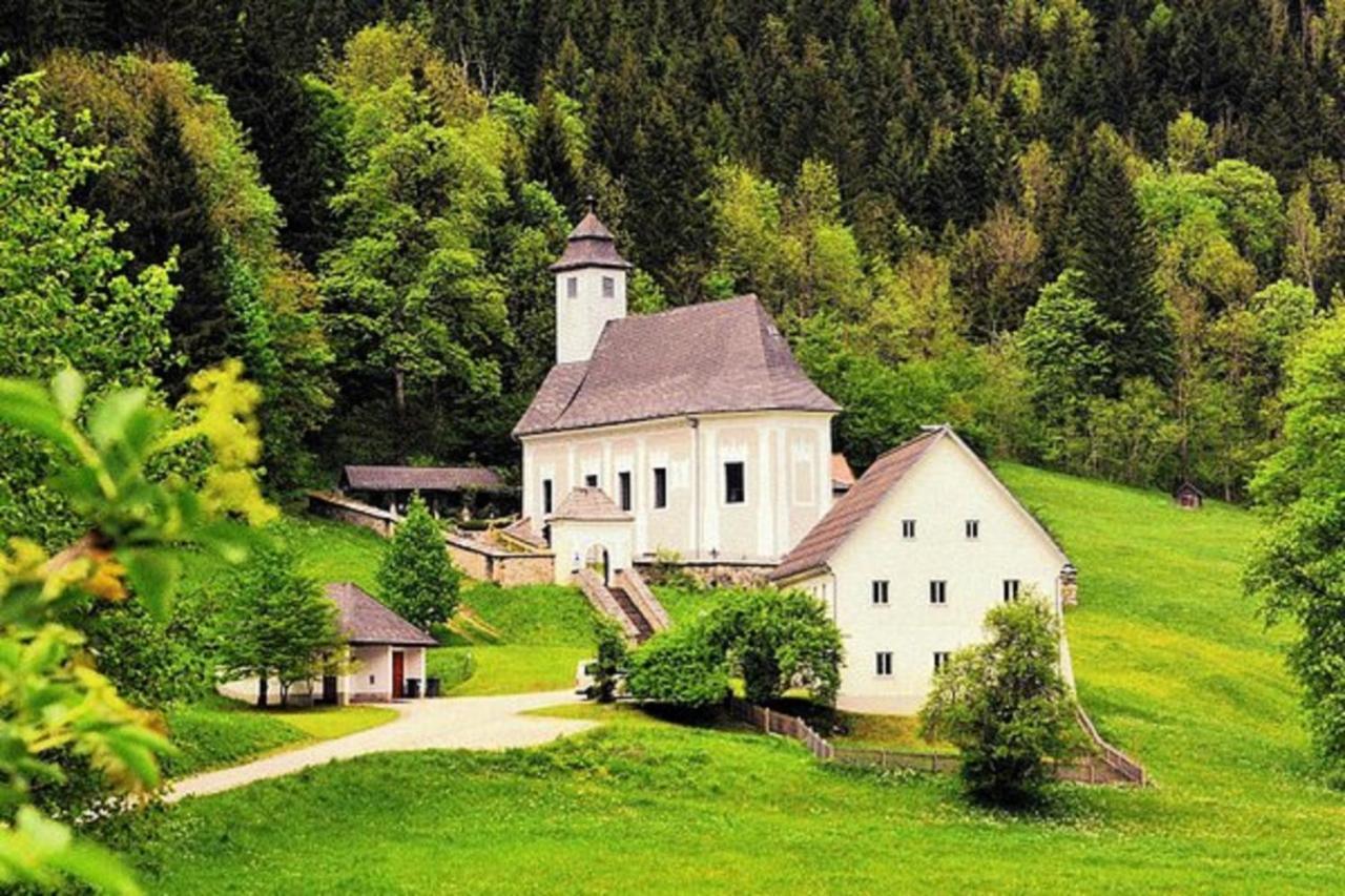 Hotel Die Traube Admont Zewnętrze zdjęcie