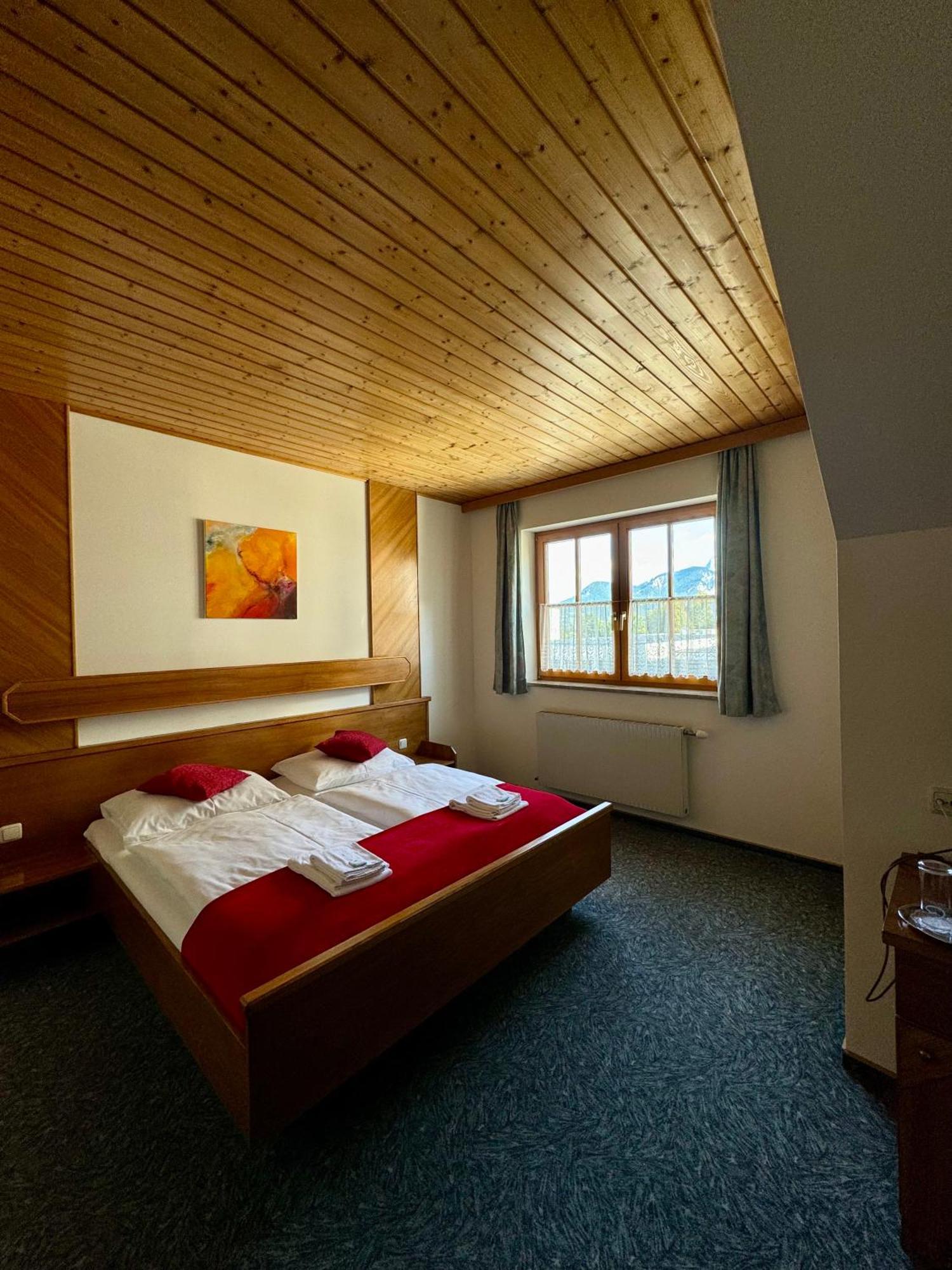 Hotel Die Traube Admont Zewnętrze zdjęcie