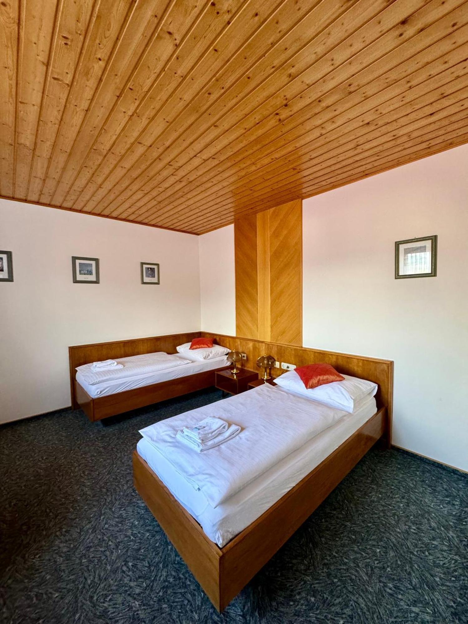 Hotel Die Traube Admont Zewnętrze zdjęcie